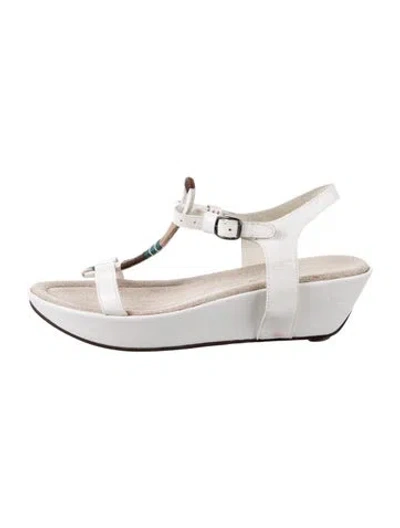 Pre-owned Henry Beguelin Leather T-strap Sandals In White