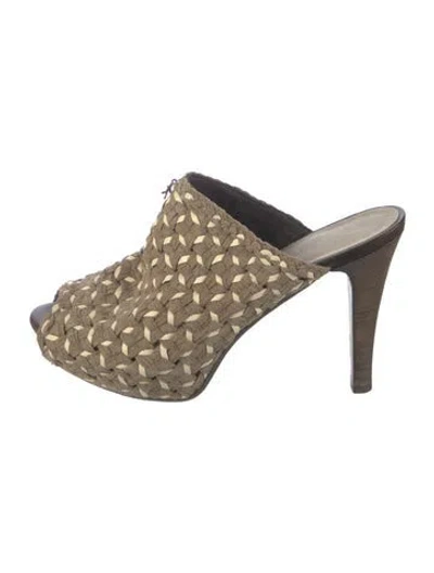 Pre-owned Henry Beguelin Suede Patterned Mules In Neutrals
