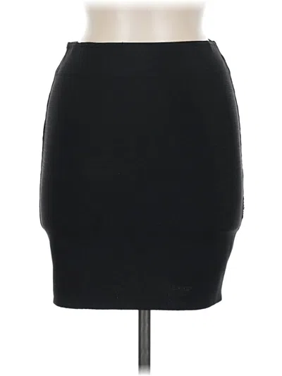 Pre-owned Hera Collection Casual Skirt In Black