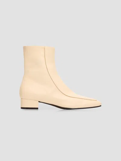 Herbert Levine Women's Shadow Ban 30mm Leather Boots In Neutral