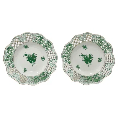 Pre-owned Herend Hungary Porcelain "chinese Bouquet Apponyi Green" Wall Decoration Plates In Gray