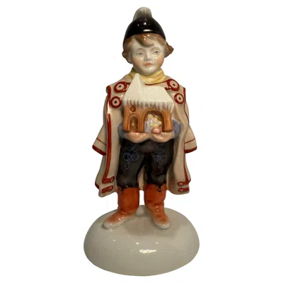 Pre-owned Herend Vintage  Boy Holding Manger Fine Quality Hungarian Porcelain Figurine In Brown