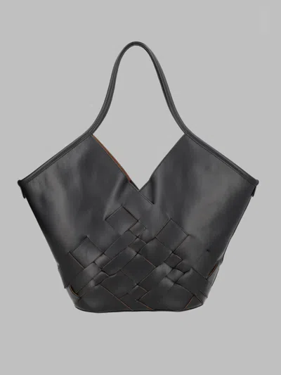 Hereu In Black
