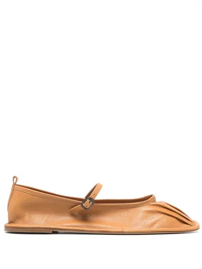 Hereu Dansa Supple Shiny Shoes In Black