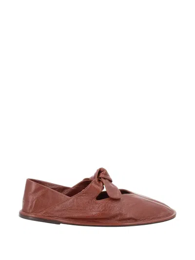 Hereu Knot Leather Flats In Brown