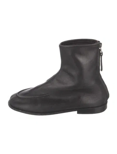 Pre-owned Hereu Leather Boots In Black