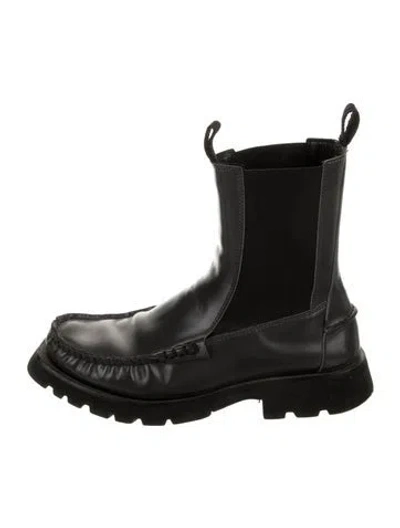 Pre-owned Hereu Leather Chelsea Boots In Black
