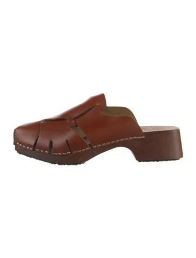 Pre-owned Hereu Leather Flats In Brown