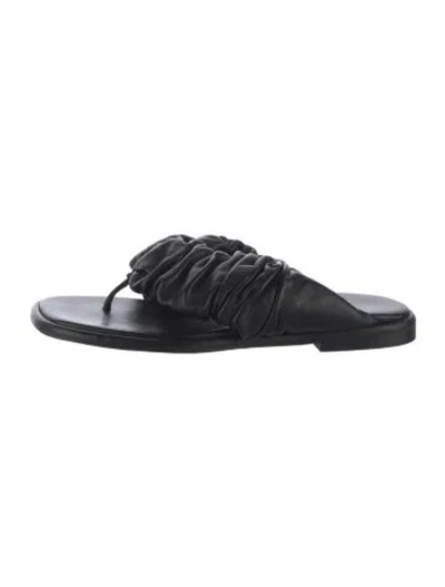 Pre-owned Hereu Leather Flip Flops In Black