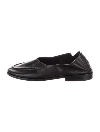 Pre-owned Hereu Leather Loafers In Black