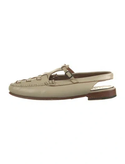 Pre-owned Hereu Leather Loafers In Neutrals