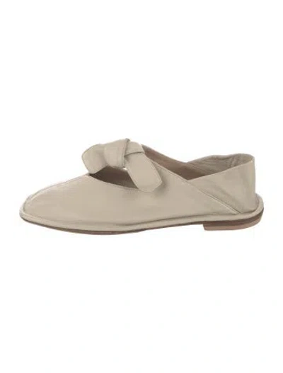 Pre-owned Hereu Leather Mary Jane Flats In Neutral