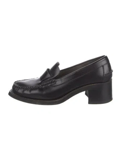 Pre-owned Hereu Leather Pumps In Black