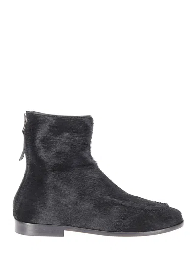 Hereu Low Ankle Boot In Calf Hair In Black