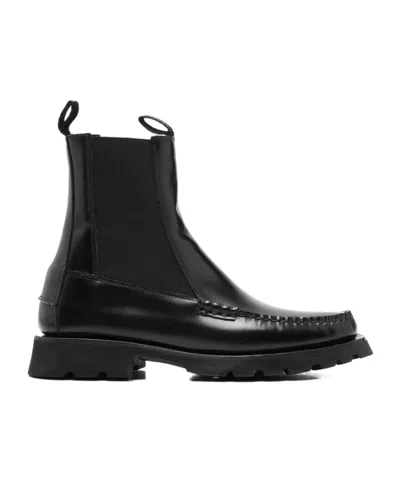 HEREU ROUND-TOE ANKLE BOOTS