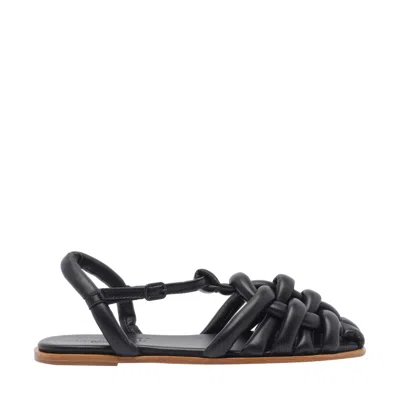 Hereu Women Cabersa Sandals In Black