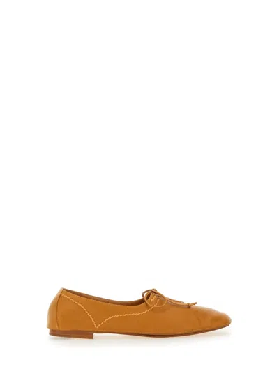 Hereu Artisan Bow Detail Flat Shoes In Orange