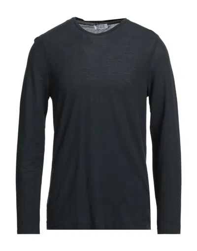 Heritage T-shirts In Black