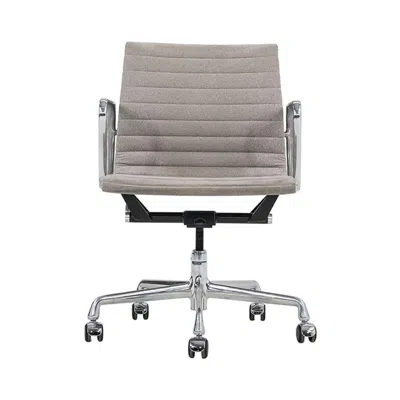 Pre-owned Herman Miller 2008  Eames Aluminum Management Desk Chair In Spotted Felt Fabric In Gray