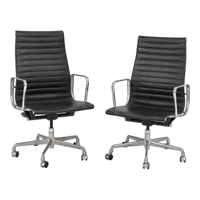 Pre-owned Herman Miller 2010  Eames Aluminum Group Executive Desk Chairs In Naugahyde In Black