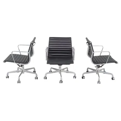 Pre-owned Herman Miller 2010s  Eames Aluminum Group Management Desk Chair In Black Leather