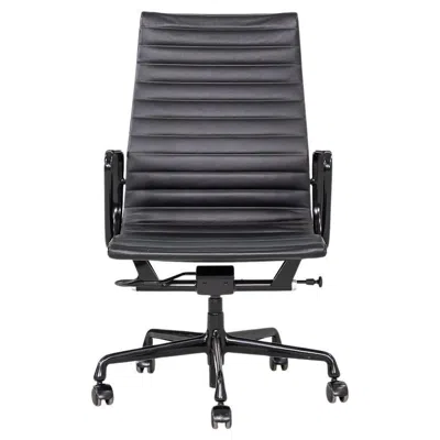 Pre-owned Herman Miller 2015  Eames Aluminum Group Executive Desk Chair In All Black
