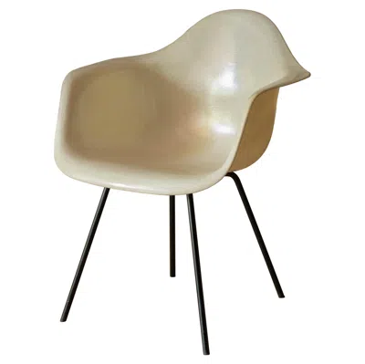 Pre-owned Herman Miller Early Zenith Parchment Dax Fiberglass Shell Armchair For  In Brown