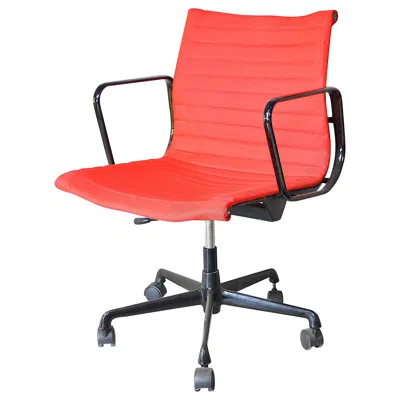 Pre-owned Herman Miller Office Chair In Red Fabric