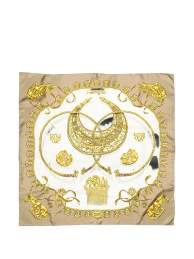Pre-owned Hermes 1975 90 Les Cavaliers D'or Scarf In Neutrals