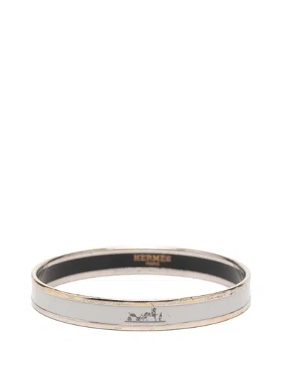 Pre-owned Hermes 1990-2010 Narrow Caleche Enamel Bangle 70 Costume Bracelet In White