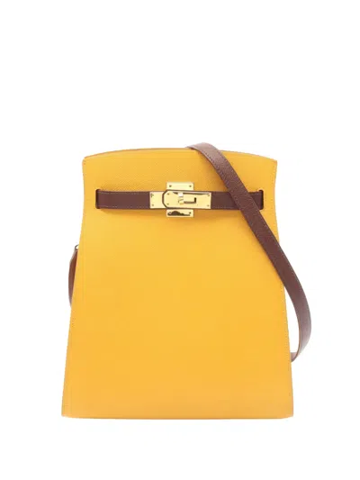 Pre-owned Hermes 1995 Courchevel Kelly Sports Mm Shoulder Bag In Yellow
