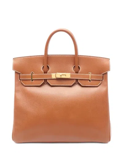 Pre-owned Hermes 1996 Courchevel 32 Handbag In Brown