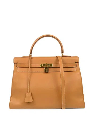Pre-owned Hermes 1997 Kelly 35 Handbag In Brown
