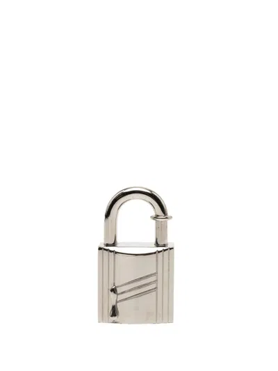 Pre-owned Hermes 1998 Palladium Plated Annee Arbre Cadena Lock Charm In Silver