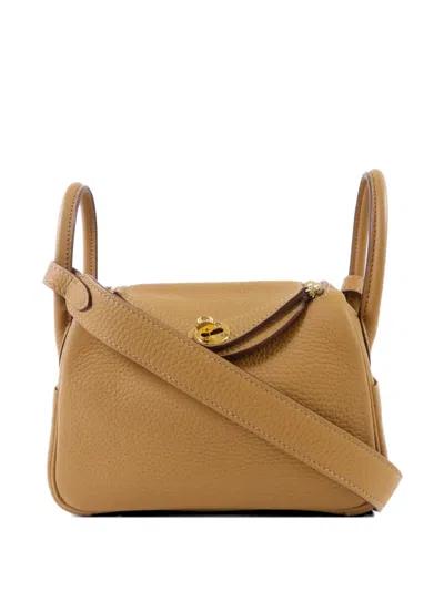 Pre-owned Hermes 20 Mini Lindy Handbag In Neutral