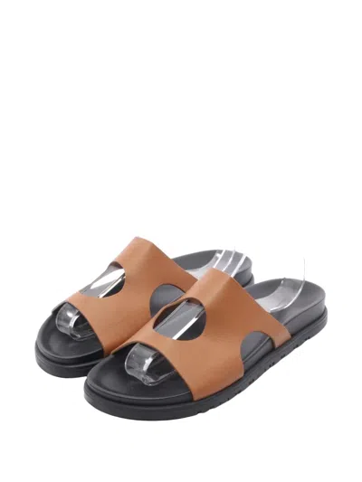 Pre-owned Hermes 2000s Edit Cut-out Leather Sandals In Brown