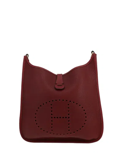Pre-owned Hermes 2000s Evelyne Shoulder Bag In Red