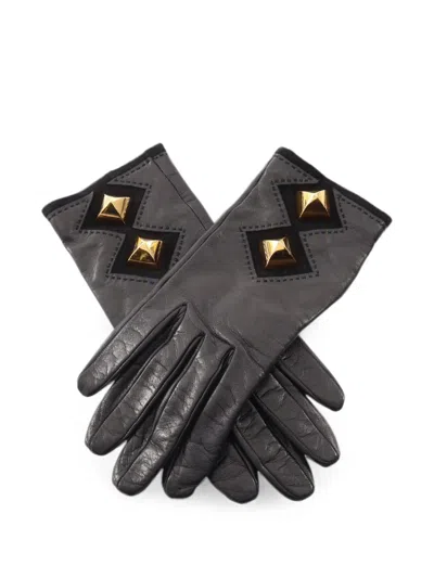 Pre-owned Hermes 2000s Medor Pyramid-stud Gloves In Grey