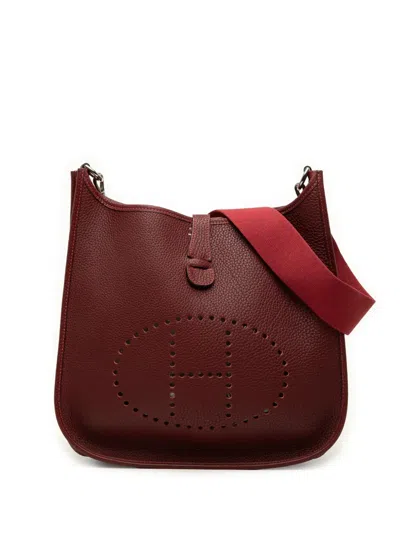 Pre-owned Hermes 2002 Togo Evelyne I 33 Crossbody Bag In Red