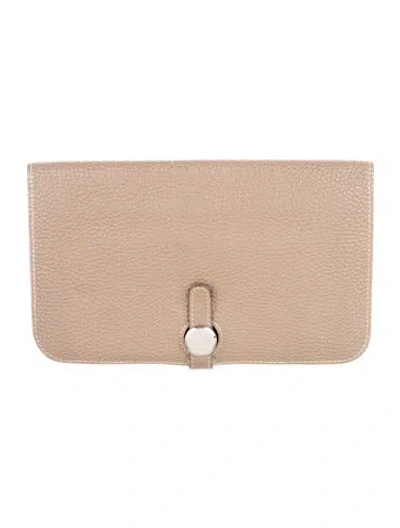 Pre-owned Hermes 2007 Dogon Duo Wallet In Neutrals