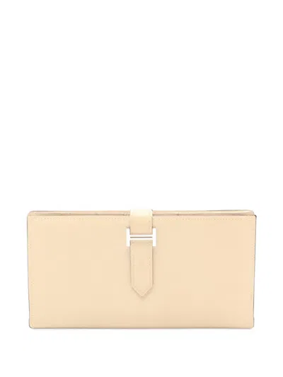 Pre-owned Hermes 2008 Bearn Soufflé Wallet In Neutrals