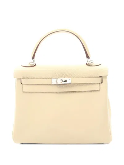 Pre-owned Hermes 2008 Kelly 25 Stitched Leather Handbag In Neutral