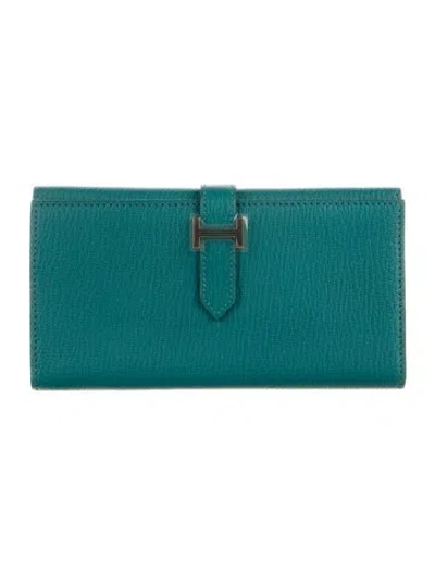 Pre-owned Hermes 2008 Trifold Bearn Wallet In Green