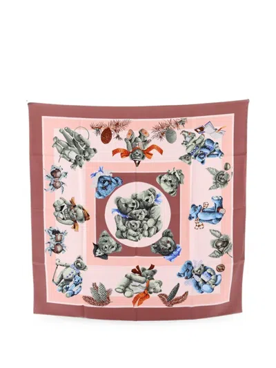 Pre-owned Hermes 2010s Confidents Des Coeurs Scarf In Neutrals