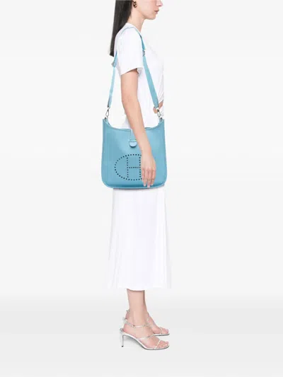Pre-owned Hermes 2011 Clemence Evelyne Iii 33 Crossbody Bag In Blue