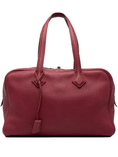 Pre-owned Hermes 2011 Clemence Victoria Ii 35 Handbag In Red