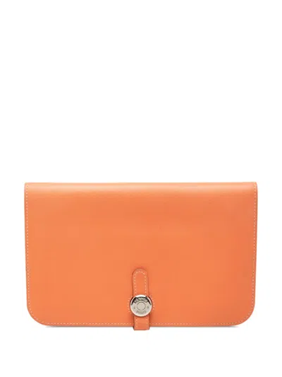 Pre-owned Hermes 2013 Clemence Dogon Duo Wallet Gm Long Wallets In Orange
