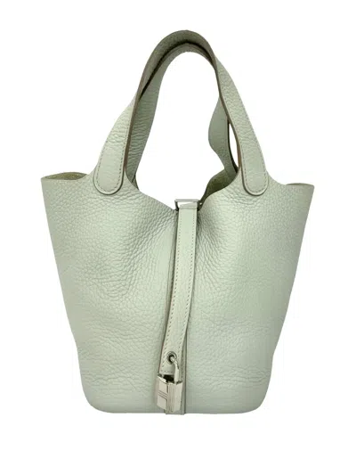 Pre-owned Hermes 2013 Clemence Picotin Lock 18 Handbag In Green