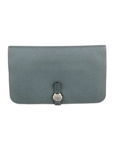Pre-owned Hermes 2013 Dogon Duo Wallet In Blue