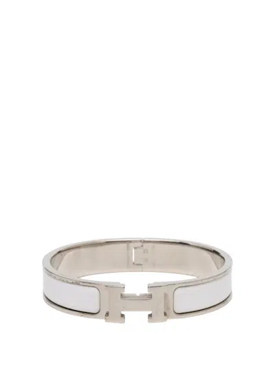Pre-owned Hermes 2013 Narrow Enamel Clic H Bracelet Pm Costume Bracelet In White